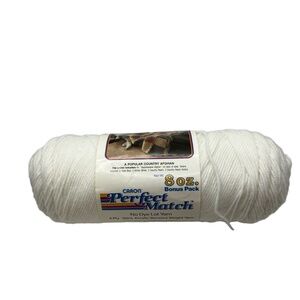 Caron Yarn Winter White Perfect Match 8oz Bonus Pack No Dye‎ Lot Worsted Soft